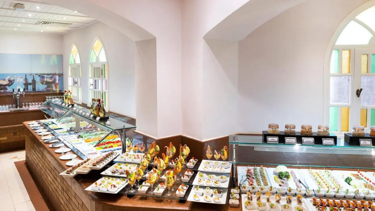 الفندق ثري كورنرز ريحانة - الجونة